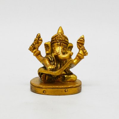 Ganesha Reading A book