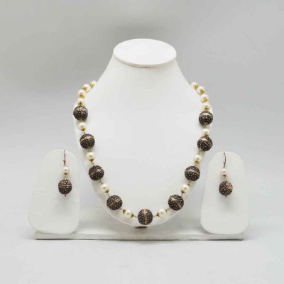 Sand Stone Necklace And Earring Set 